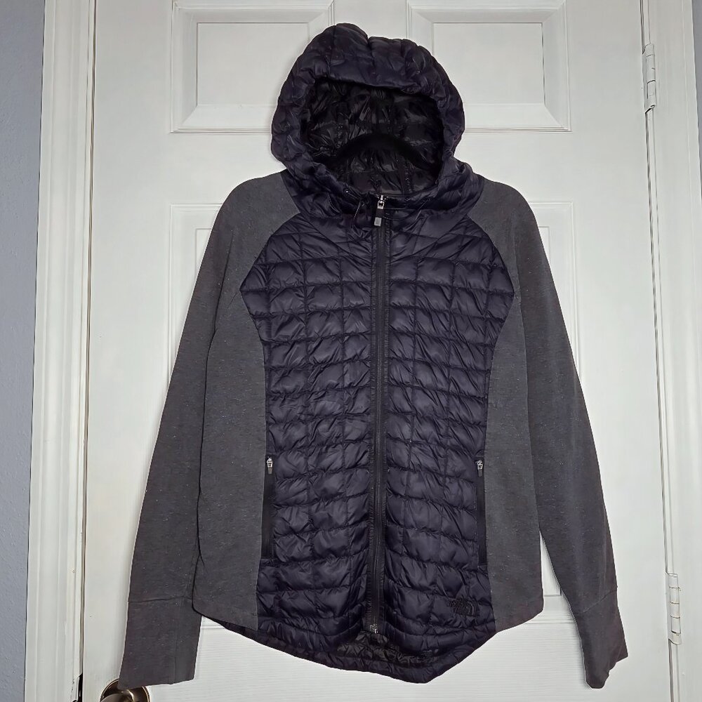 The North Face Women's Black and Charcoal Ski Jacket